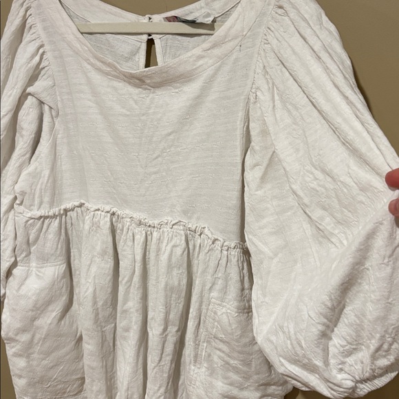 Free People White Short Romper with Balloon Sleeves - Picture 3 of 8